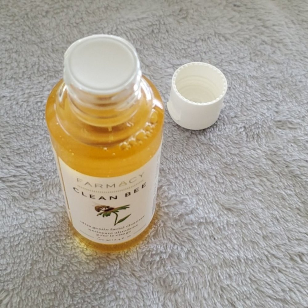 NWT  Farmacy Clean Bee,Evioskin